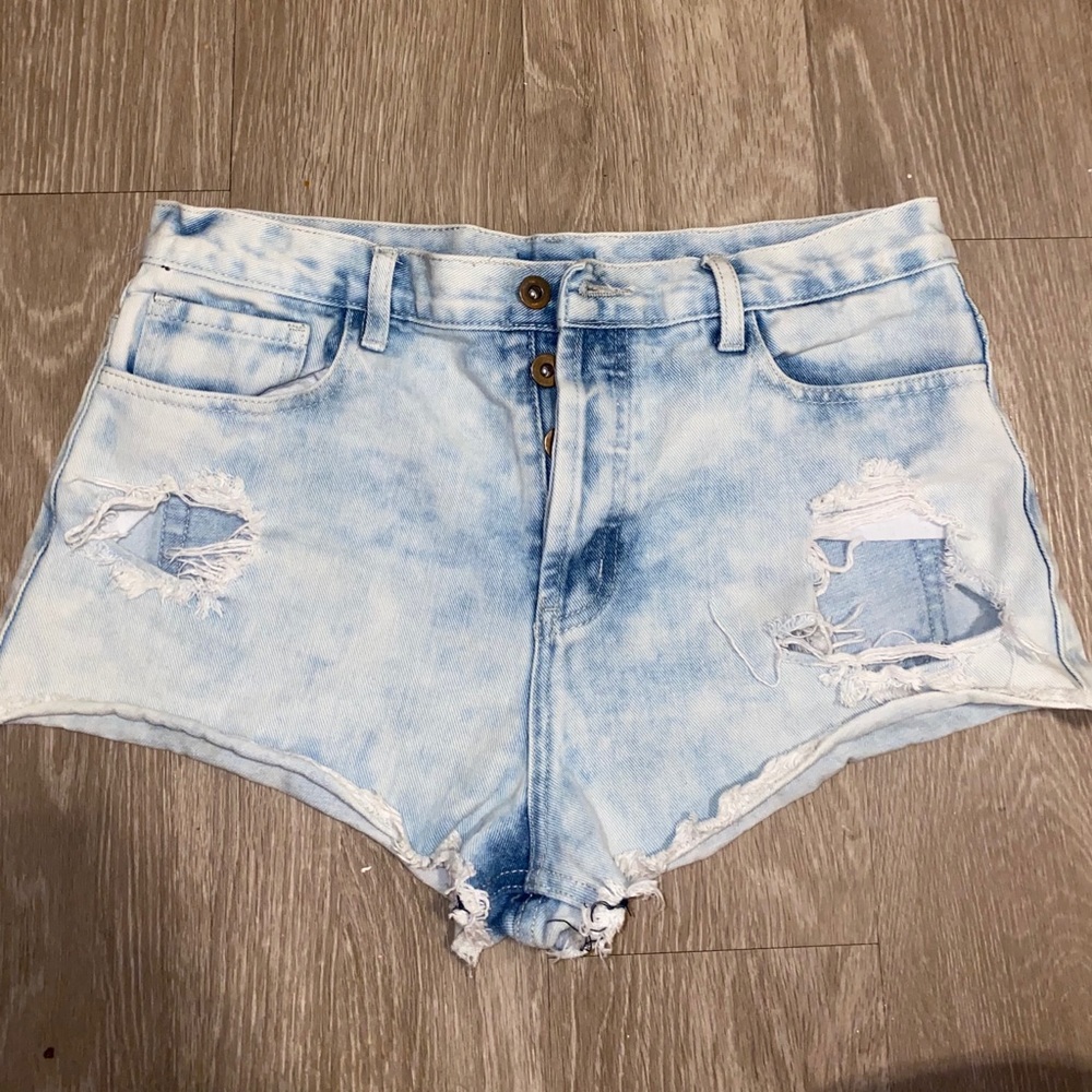 acid wash jean shorts
